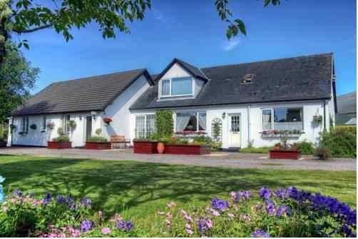 Lochan Cottage Guest House