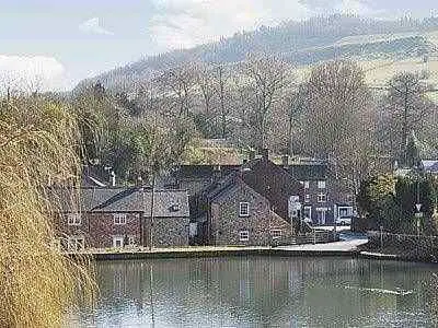 Mill Pond Cottage