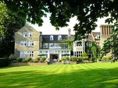 Ockenden Manor Hotel &