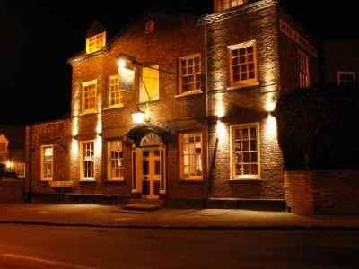The Hare And Hounds