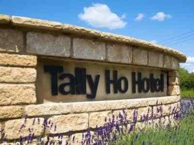 The Tally Ho Hotel
